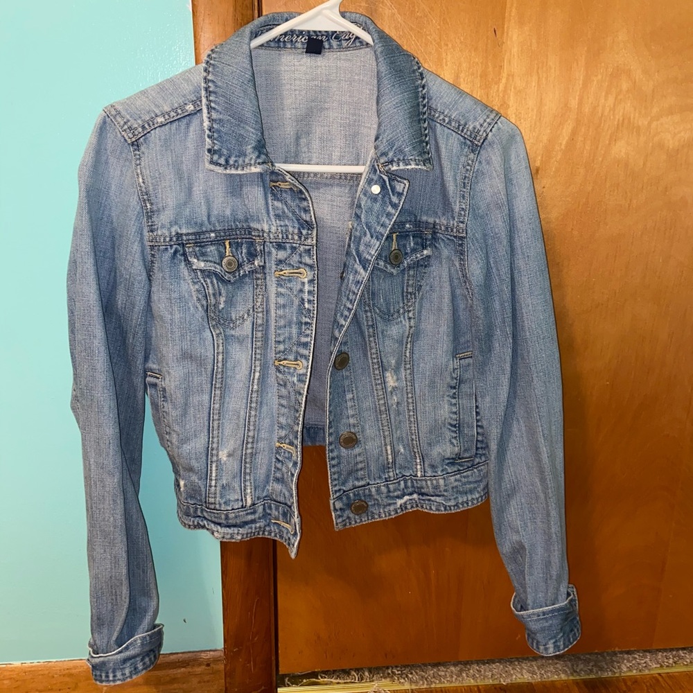 AEO cropped jean jacket